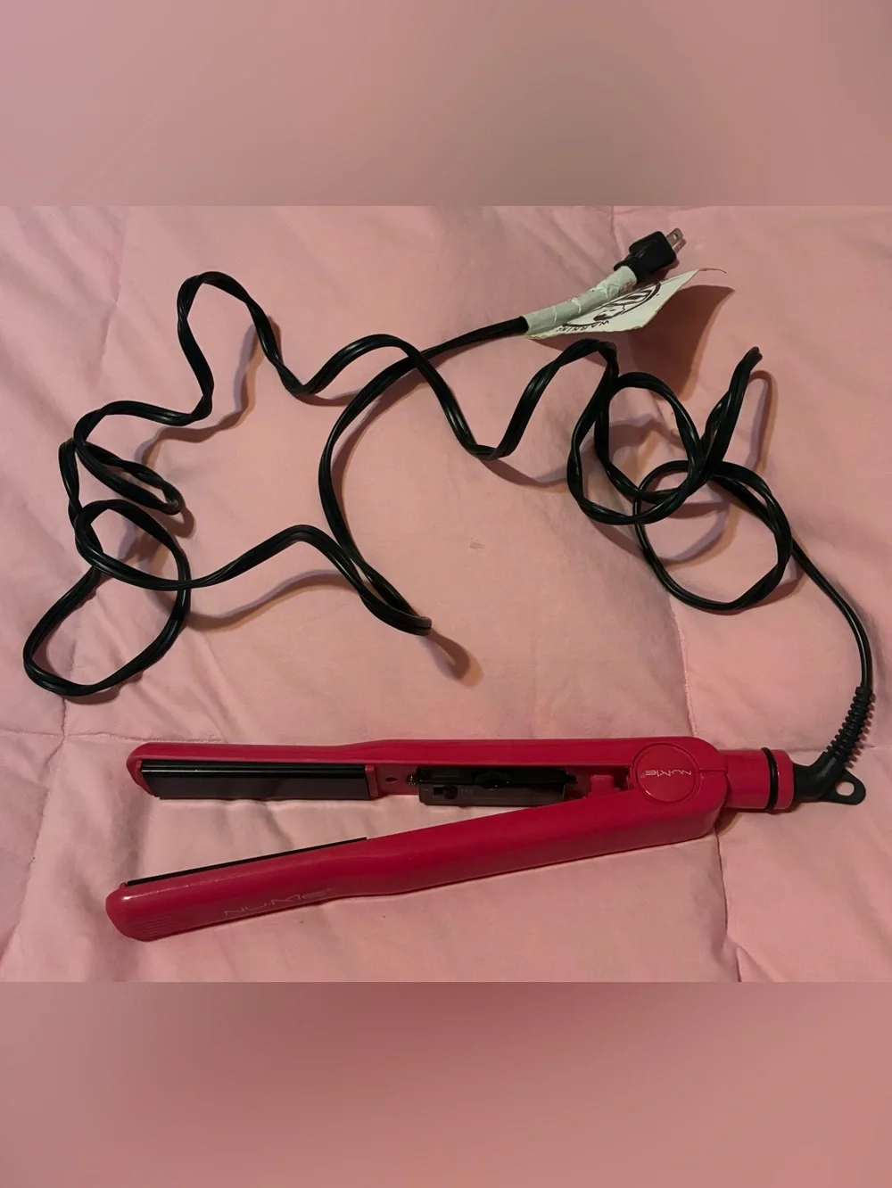 NuMe Power Couple Pink Hair Straightener